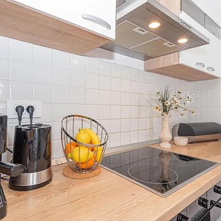 Gorgeous In Holiday home Rogoznica (Sibenik-Knin)