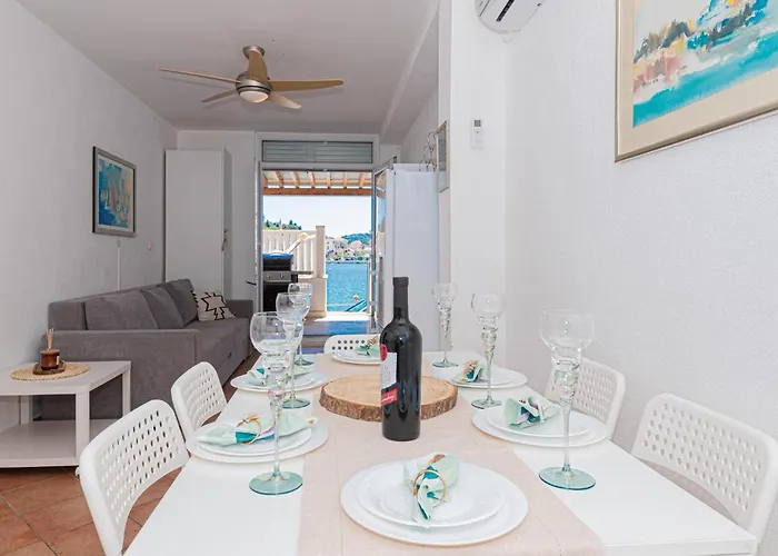 Gorgeous In * Rogoznica (Sibenik-Knin)